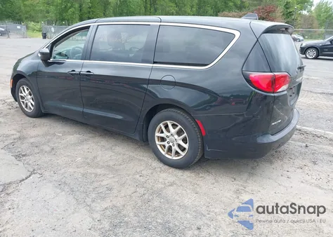 2017 Chrysler Pacifica Lx z USA, uszkodzony, nr VIN 2C4RC1CG0HR502893